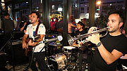 Armando Quattrone mit Band bem Opening L'Osteria Schwanthalerstr (©Foto: Martin Schmitz)